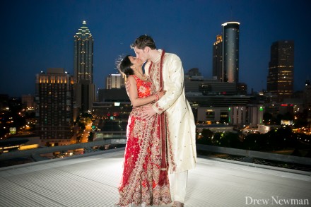 Aparna and Mike's beautiful fusion wedding at Ventanas Atlanta. Veiw their wedding photos at drewnewman.us/blog.